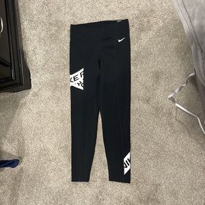 Brand New Nike Dri-fit leggings